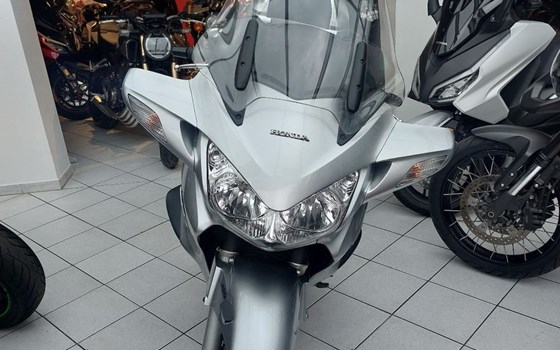 Gebrauchtmotorrad Honda ST 1300 Pan-European - Bild 4