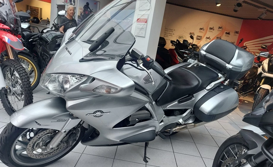 Offer Honda ST 1300 Pan-European Bild 5: Offer Honda ST 1300 Pan-European