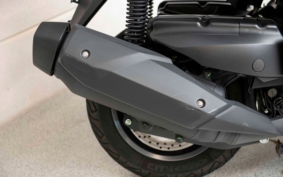 Gebrauchtmotorrad Yamaha XMAX 400 - Bild 10