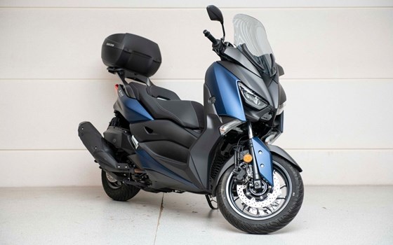 Gebrauchtmotorrad Yamaha XMAX 400 - Bild 2