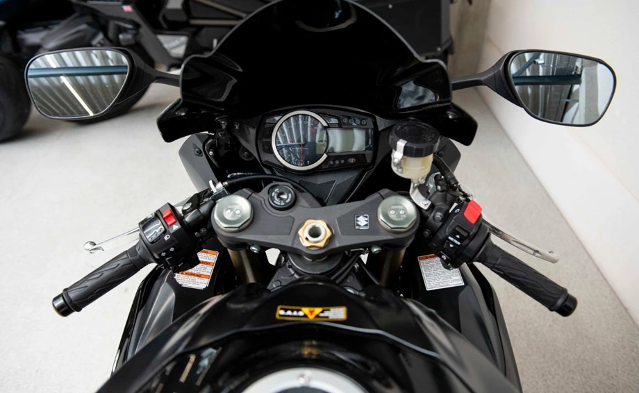 Angebot Suzuki GSX-R 1000 Bild 5: Angebot Suzuki GSX-R 1000