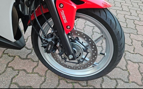 Gebrauchtmotorrad Honda CBR 250 R - Bild 12