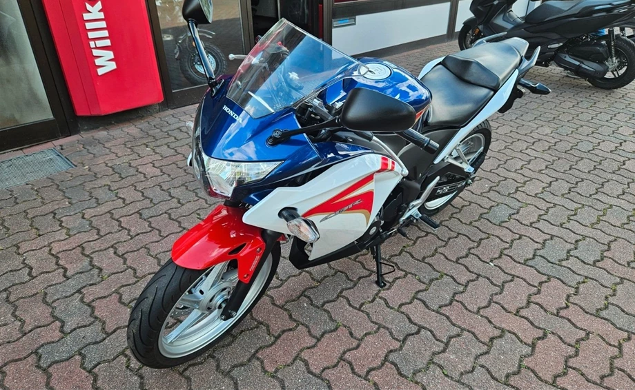Offer Honda CBR 250 R Bild 2: Offer Honda CBR 250 R
