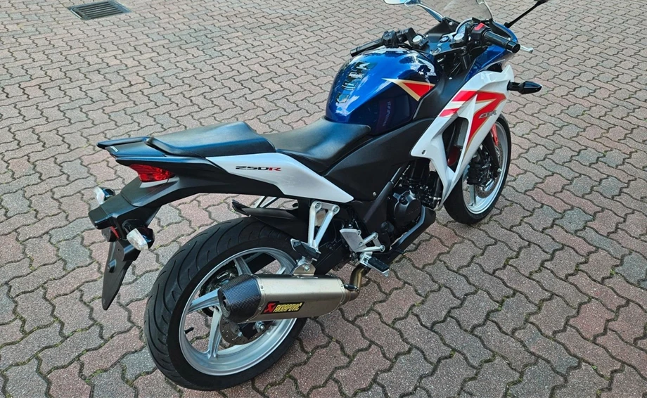 Offer Honda CBR 250 R Bild 4: Offer Honda CBR 250 R