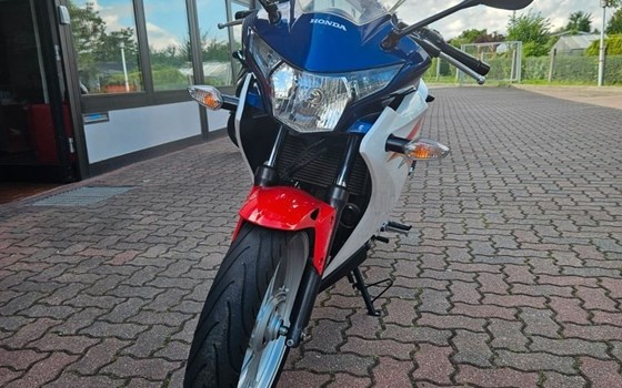 Gebrauchtmotorrad Honda CBR 250 R - Bild 7