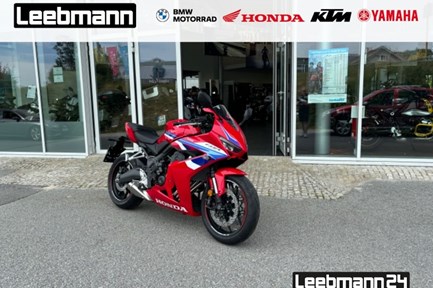 Honda CBR650R E-Clutch