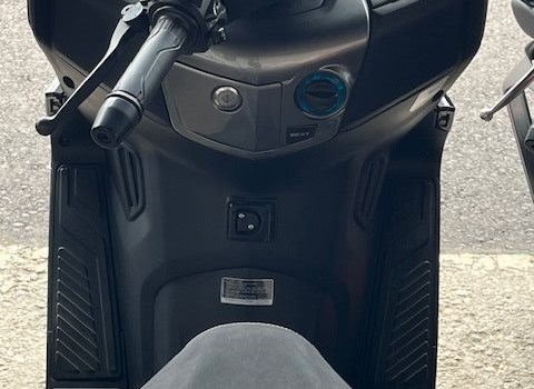 Gebrauchtmotorrad Daelim XQ 125 - Bild 2 Gebrauchtmotorrad Daelim XQ 125 - Bild 2