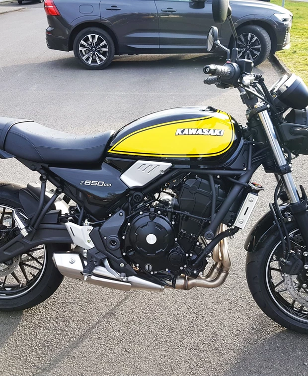 Kawasaki Z650 RS<br />mit 4 Jahren Garantie