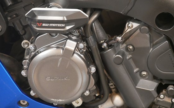 Gebrauchtmotorrad Suzuki GSX-S1000 - Bild 11