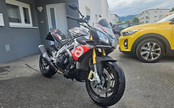 Gebrauchtmotorrad Aprilia Tuono V4 1100 RR - Bild 2 Gebrauchtmotorrad Aprilia Tuono V4 1100 RR - Bild 2