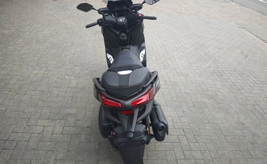 Angebot Yamaha XMAX 300 Tech MAX Bild 3: Angebot Yamaha XMAX 300 Tech MAX