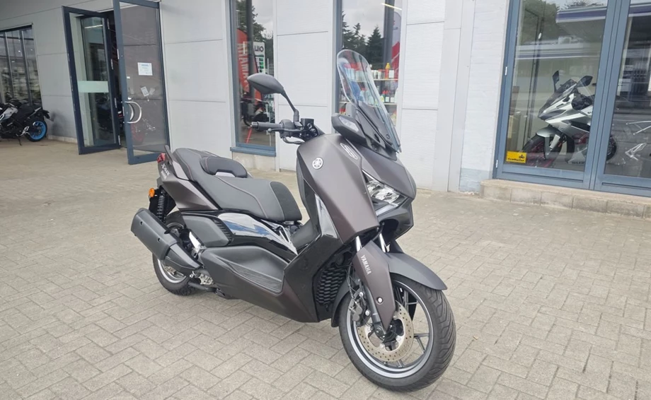 Angebot Yamaha XMAX 300 Tech MAX Bild 8: Angebot Yamaha XMAX 300 Tech MAX