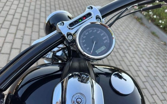Gebrauchtmotorrad Harley-Davidson Softail Breakout FXSB - Bild 5 Gebrauchtmotorrad Harley-Davidson Softail Breakout FXSB - Bild 5