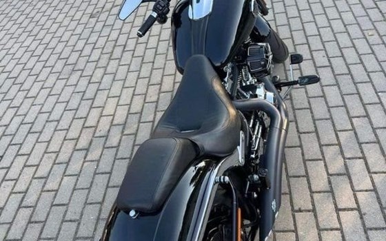 Gebrauchtmotorrad Harley-Davidson Softail Breakout FXSB - Bild 7 Gebrauchtmotorrad Harley-Davidson Softail Breakout FXSB - Bild 7