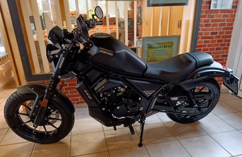 Neumotorrad Zontes 125C2