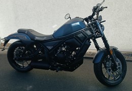 Neumotorrad Zontes 125C2