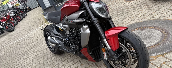 Ducati XDiavel V4<br />Sofort verfügbar!