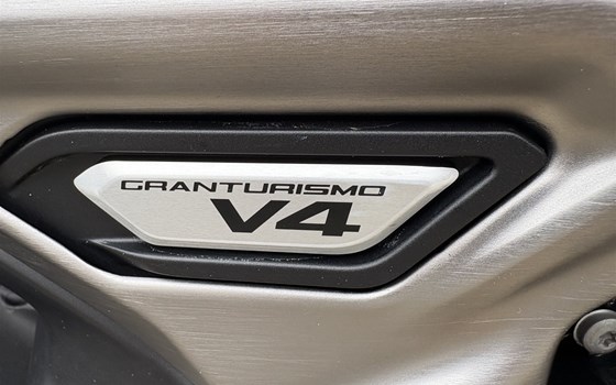 Neufahrzeug Ducati XDiavel V4 - Bild 10