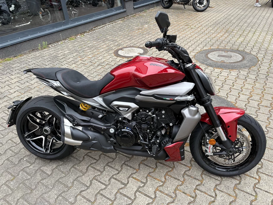 Angebot Ducati XDiavel V4 Bild 7: Angebot Ducati XDiavel V4