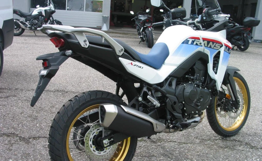 Offer Honda XL750 Transalp Bild 4: Offer Honda XL750 Transalp