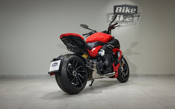 Neufahrzeug Ducati Diavel V4 - Bild 2 Neufahrzeug Ducati Diavel V4 - Bild 2