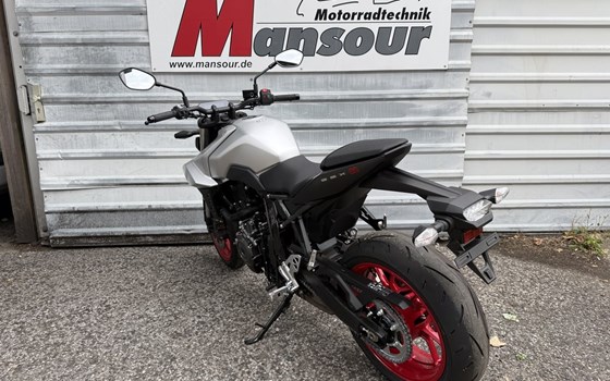 Neufahrzeug Suzuki GSX-8S - Bild 4