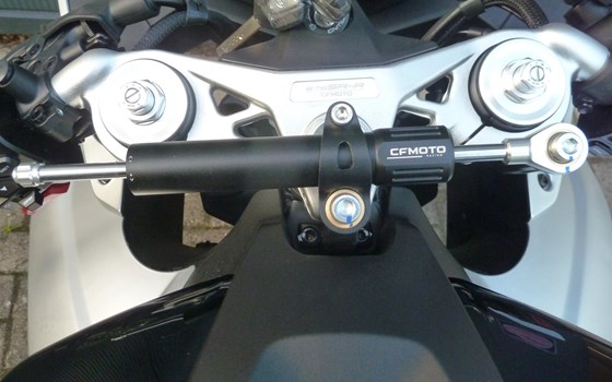 Neufahrzeug CFMOTO 675SR-R - Bild 12