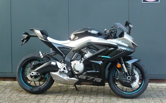 Neufahrzeug CFMOTO 675SR-R - Bild 1