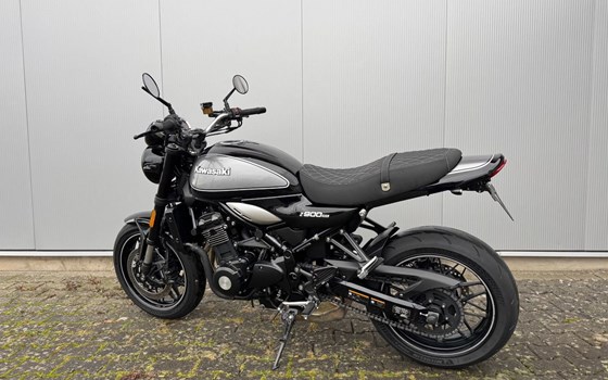 Gebrauchtmotorrad Kawasaki Z900 RS - Bild 10