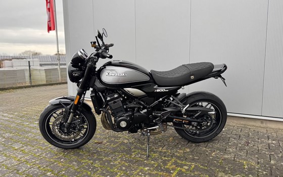 Gebrauchtmotorrad Kawasaki Z900 RS - Bild 9
