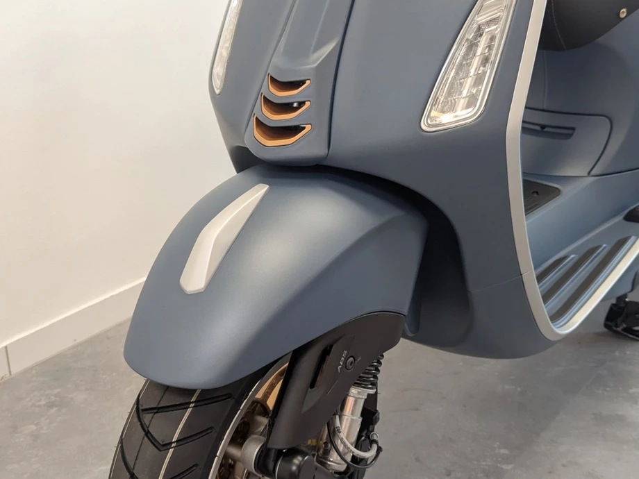 Angebot Vespa Primavera 125 Officina 8 Bild 8: Angebot Vespa Primavera 125 Officina 8