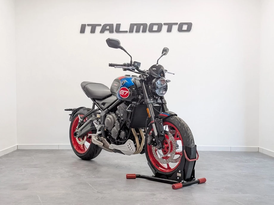 Angebot Triumph Trident 660 Triple Tribute Bild 1: Angebot Triumph Trident 660 Triple Tribute