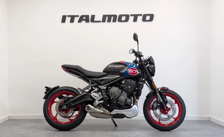 Angebot Triumph Trident 660 Triple Tribute Bild 2: Angebot Triumph Trident 660 Triple Tribute