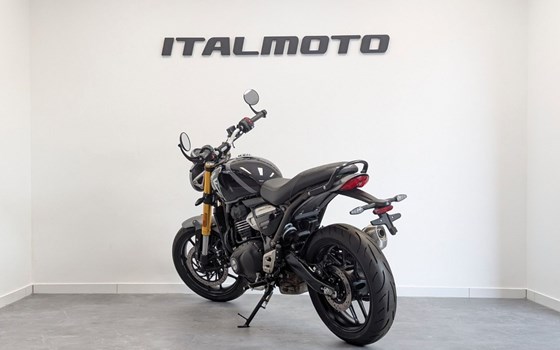 Gebrauchtmotorrad Triumph Speed 400 - Bild 6