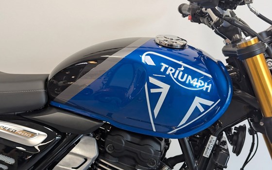 Gebrauchtmotorrad Triumph Speed 400 - Bild 9