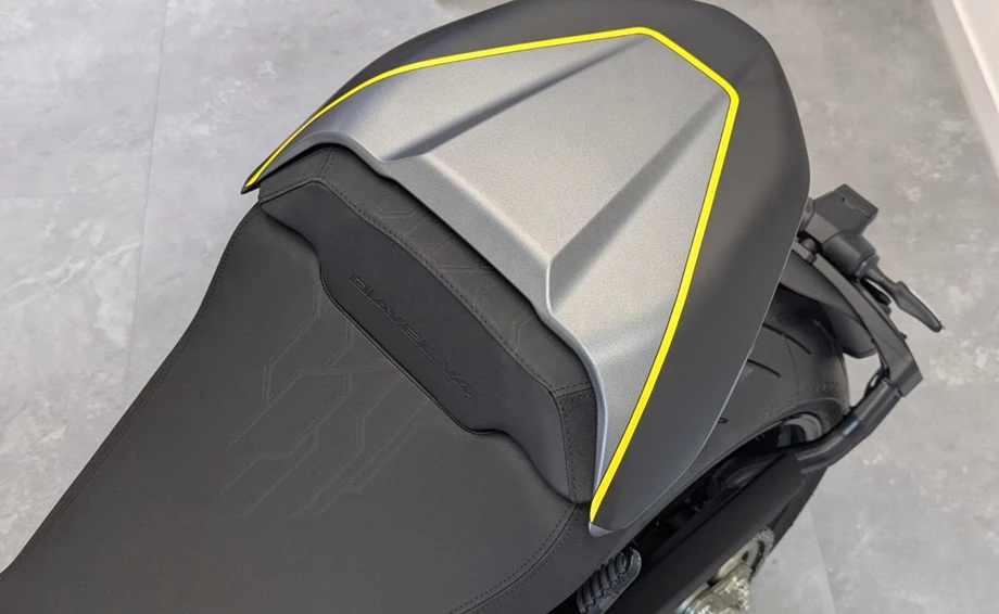 Angebot Ducati Diavel V4 Bild 7: Angebot Ducati Diavel V4