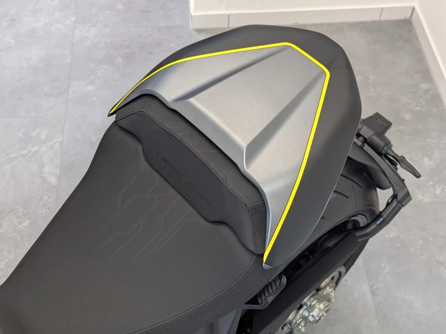 Angebot Ducati Diavel V4 Bild 7: Angebot Ducati Diavel V4