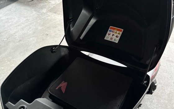 Gebrauchtmotorrad Honda SH350i - Bild 11