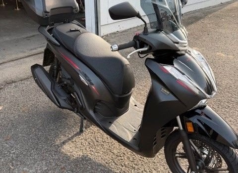 Gebrauchtmotorrad Honda SH350i - Bild 2