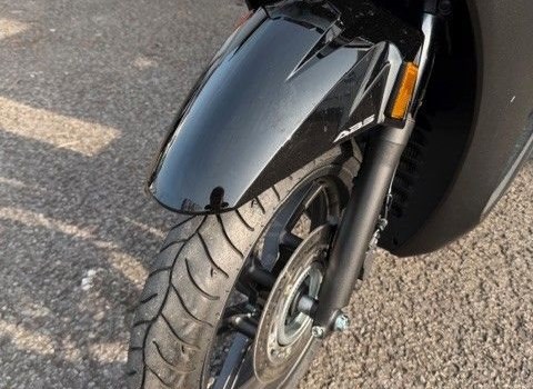 Gebrauchtmotorrad Honda SH350i - Bild 5