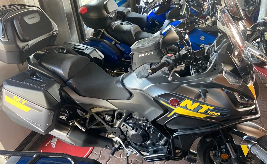 Offer Honda NT1100 Bild 1: Offer Honda NT1100