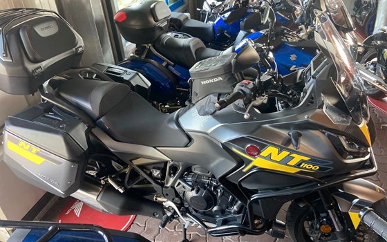 Gebrauchtmotorrad Honda NT1100 - Bild 1