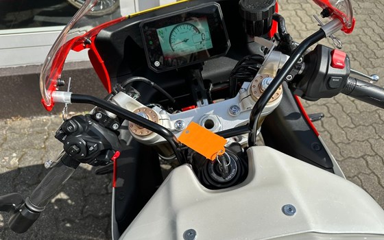 Gebrauchtmotorrad Yamaha XSR900 GP - Bild 10