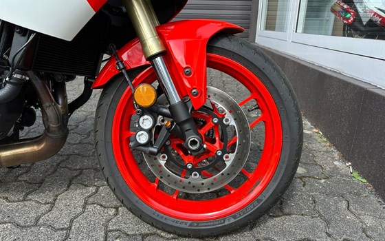 Gebrauchtmotorrad Yamaha XSR900 GP - Bild 13