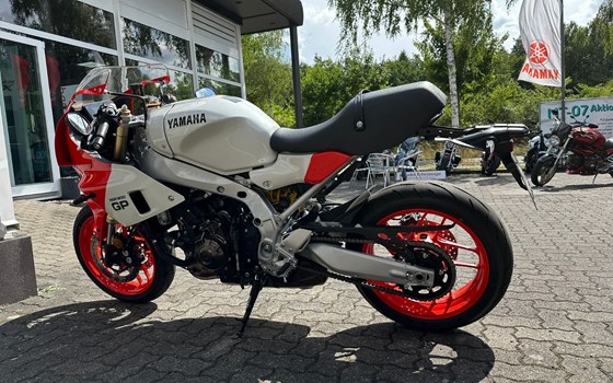 Gebrauchtmotorrad Yamaha XSR900 GP - Bild 5