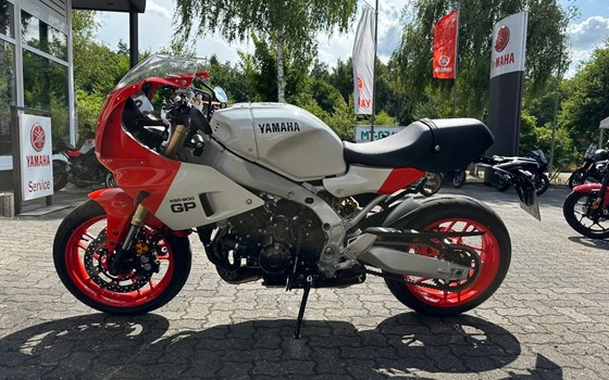 Gebrauchtmotorrad Yamaha XSR900 GP - Bild 6