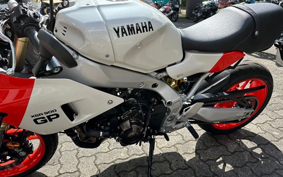Gebrauchtmotorrad Yamaha XSR900 GP - Bild 9