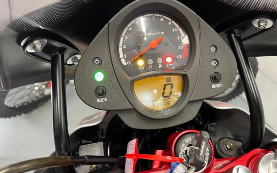 Gebrauchtmotorrad Kawasaki ER-6n - Bild 7