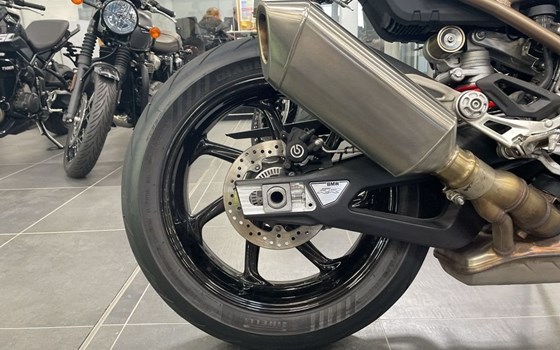 Gebrauchtmotorrad BMW S 1000 RR - Bild 10