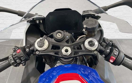 Gebrauchtmotorrad BMW S 1000 RR - Bild 6
